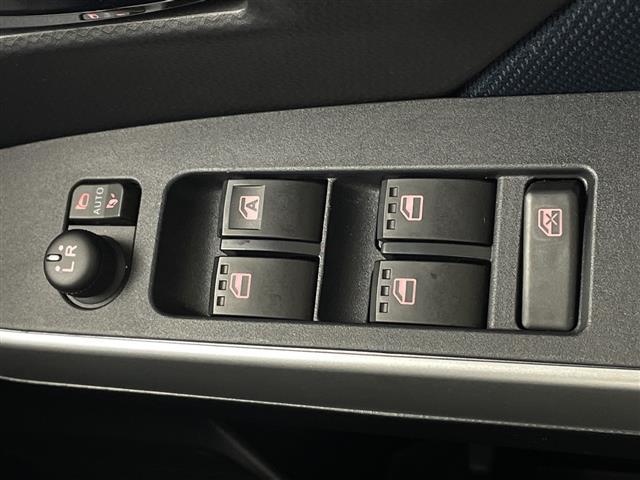 ルーミー カスタムG 純正ディスプレイオーディオフルセグテレビBluetoothCarPlay/AndroidAutoフロアマット☆全方位モニター両側パワースライドドアスペアキーレーダークルーズコントロール(22枚目)