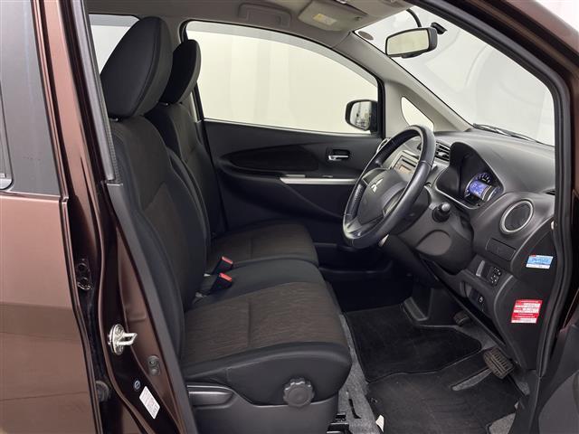 eKカスタム G 純正オーディオ ラジオ CD ドアバイザー アイドリングストップ バックカメラ フォグライト オートエアコン プッシュスタートボタン フォグライト(18枚目)