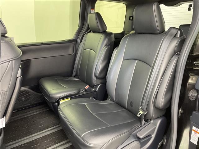 ヴォクシー ＺＳ　煌ＩＩ　純正１０インチナビトヨタセーフティセンスフルセグテレビＢｌｕｅｔｏｏｔｈバックカメラフロアマット両側パワースライドドアクルーズコントロールアイドリングストップ（29枚目）