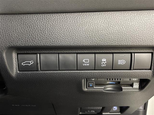 ハリアーハイブリッド Ｚ　メーカーナビ　Ｂｌｕｅｔｏｏｔｈ　フルセグＴＶ　トヨタセーフティセンス　ビルトインＥＴＣ　全方位カメラ　バックカメラ　革巻ステアリング　ステアリングスイッチ　レーダークルーズコントロール　パワーシート（12枚目）