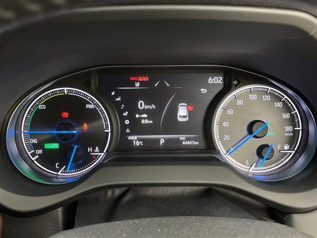 ハリアーハイブリッド Ｚ　メーカーナビ　Ｂｌｕｅｔｏｏｔｈ　フルセグＴＶ　トヨタセーフティセンス　ビルトインＥＴＣ　全方位カメラ　バックカメラ　革巻ステアリング　ステアリングスイッチ　レーダークルーズコントロール　パワーシート（21枚目）