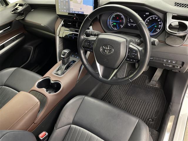 ハリアーハイブリッド Ｚ　メーカーナビ　Ｂｌｕｅｔｏｏｔｈ　フルセグＴＶ　トヨタセーフティセンス　ビルトインＥＴＣ　全方位カメラ　バックカメラ　革巻ステアリング　ステアリングスイッチ　レーダークルーズコントロール　パワーシート（23枚目）