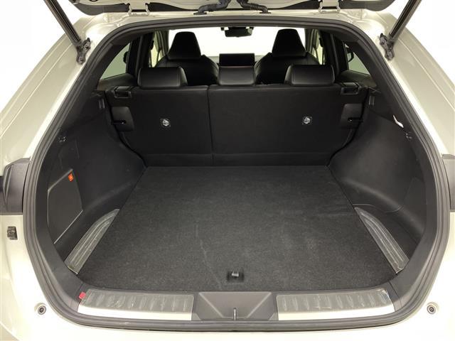 ハリアーハイブリッド Ｚ　メーカーナビ　Ｂｌｕｅｔｏｏｔｈ　フルセグＴＶ　トヨタセーフティセンス　ビルトインＥＴＣ　全方位カメラ　バックカメラ　革巻ステアリング　ステアリングスイッチ　レーダークルーズコントロール　パワーシート（28枚目）