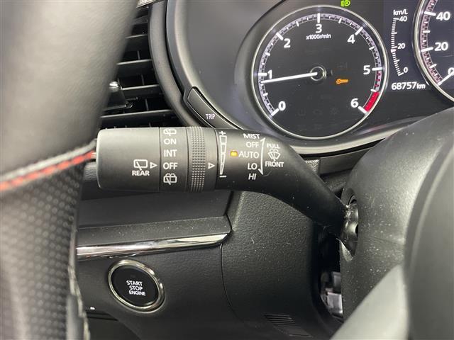 CX-30 XD Lパッケージ 純正ナビ BOSEサウンド フルセグTV 全方位カメラ i-ACTIVSENSE スマートブレーキサポート 車線逸脱警報機能 クルージングトラフィックサポート ドライバーアテンションサポート(11枚目)