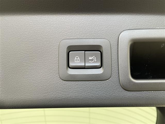 CX-30 XD Lパッケージ 純正ナビ BOSEサウンド フルセグTV 全方位カメラ i-ACTIVSENSE スマートブレーキサポート 車線逸脱警報機能 クルージングトラフィックサポート ドライバーアテンションサポート(15枚目)
