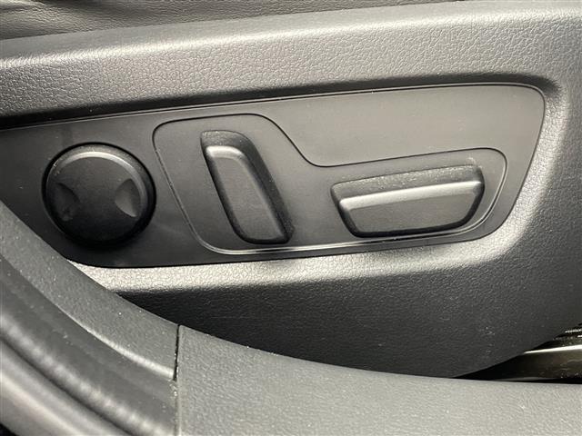 CX-30 XD Lパッケージ 純正ナビ BOSEサウンド フルセグTV 全方位カメラ i-ACTIVSENSE スマートブレーキサポート 車線逸脱警報機能 クルージングトラフィックサポート ドライバーアテンションサポート(16枚目)