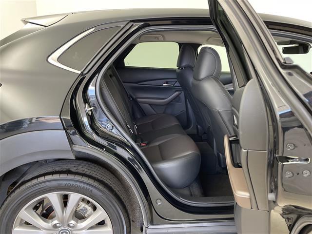 CX-30 XD Lパッケージ 純正ナビ BOSEサウンド フルセグTV 全方位カメラ i-ACTIVSENSE スマートブレーキサポート 車線逸脱警報機能 クルージングトラフィックサポート ドライバーアテンションサポート(27枚目)