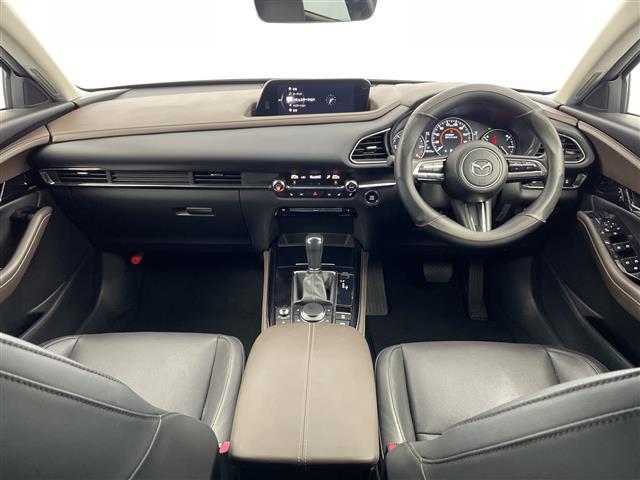 CX-30 XD Lパッケージ 純正ナビ BOSEサウンド フルセグTV 全方位カメラ i-ACTIVSENSE スマートブレーキサポート 車線逸脱警報機能 クルージングトラフィックサポート ドライバーアテンションサポート(42枚目)