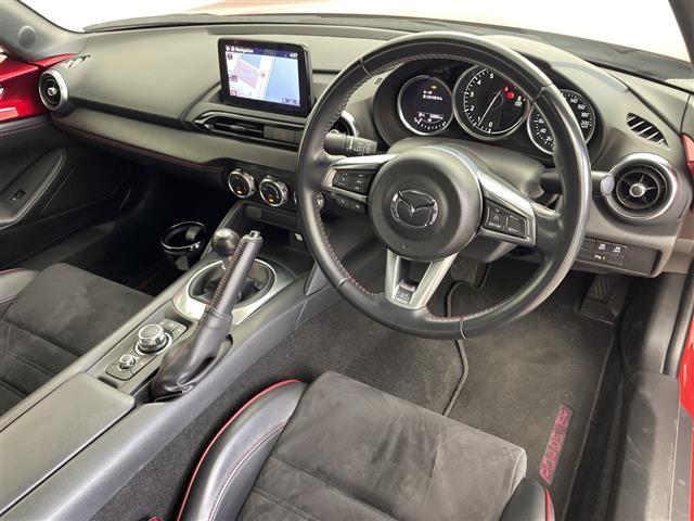 ロードスター ＲＳ　純正ＳＤナビ　ＢＯＳＥサウンドシステム　クルーズコントロール　アダプティブＬＥＤヘッドライト　車線逸脱警報　衝突被害軽減ブレーキ　ＥＴＣ　シートヒーター　ドライブレコーダー　ステアリングリモコン（20枚目）