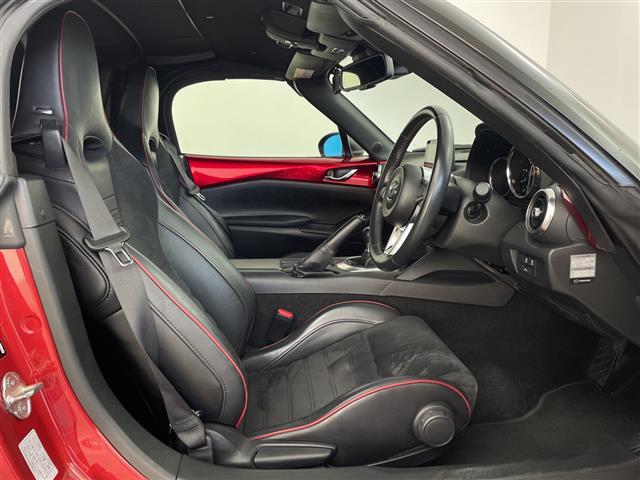 ロードスター ＲＳ　純正ＳＤナビ　ＢＯＳＥサウンドシステム　クルーズコントロール　アダプティブＬＥＤヘッドライト　車線逸脱警報　衝突被害軽減ブレーキ　ＥＴＣ　シートヒーター　ドライブレコーダー　ステアリングリモコン（21枚目）