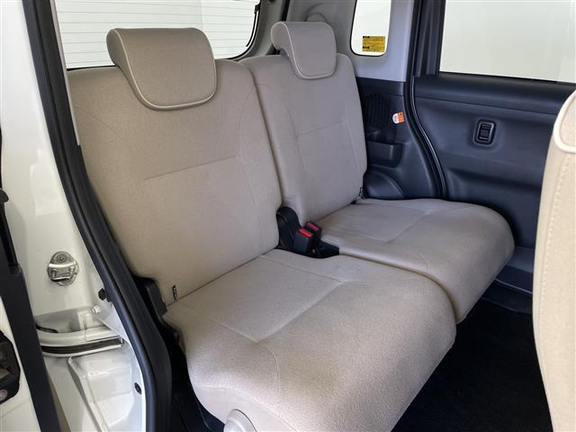 ムーヴキャンバス Ｘリミテッドメイクアップ　ＳＡＩＩＩ　純正８型ナビ　フルセグテレビ　バックカメラ　両側パワースライドドア　ＥＴＣ　スマートアシストＩＩＩ　衝突警報機能　衝突回避支援ブレーキ　誤発進抑制制御機能　車線逸脱警報機能　先行車発進お知らせ機能（17枚目）