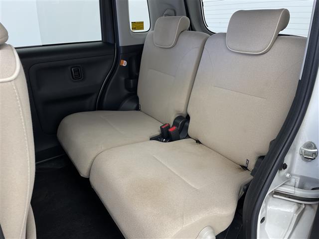 ムーヴキャンバス Ｘリミテッドメイクアップ　ＳＡＩＩＩ　純正８型ナビ　フルセグテレビ　バックカメラ　両側パワースライドドア　ＥＴＣ　スマートアシストＩＩＩ　衝突警報機能　衝突回避支援ブレーキ　誤発進抑制制御機能　車線逸脱警報機能　先行車発進お知らせ機能（21枚目）