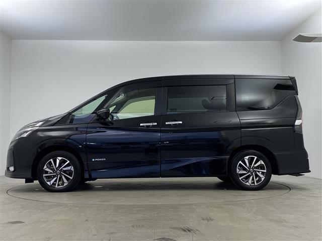 セレナ ｅ－パワー　ハイウェイスターＶ　純正１０型ナビ　フリップダウンモニター　プロパイロット　アラウンドビューモニター　両側パワースライドドア　ナビ連動ドライブレコーダー　ブラインドスポットモニター　ＥＴＣ２．０　オートホールド　ＬＥＤ（35枚目）