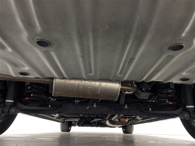 セレナ ｅ－パワー　ハイウェイスターＶ　純正１０型ナビ　フリップダウンモニター　プロパイロット　アラウンドビューモニター　両側パワースライドドア　ナビ連動ドライブレコーダー　ブラインドスポットモニター　ＥＴＣ２．０　オートホールド　ＬＥＤ（41枚目）