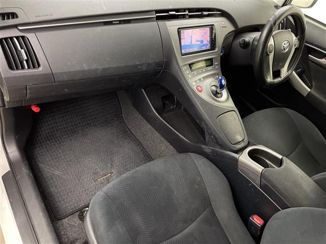 プリウス S 純正ナビ フルセグTV Bluetooth バックカメラ オートライト オートエアコン アイドリングストップ ステアリングスイッチ フロアマット ドアバイザー HiDヘッドライト(22枚目)