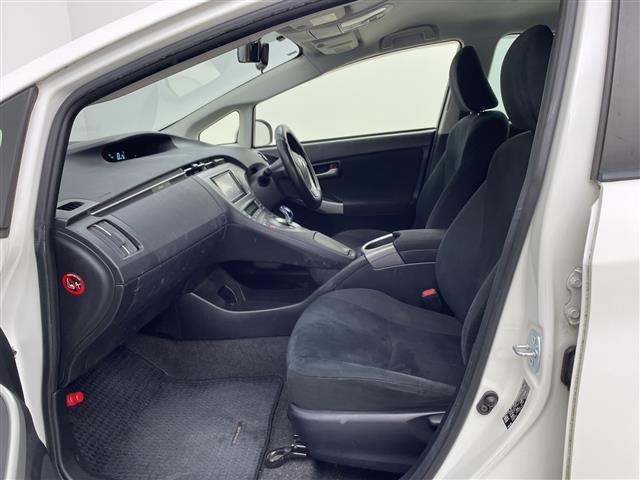 プリウス S 純正ナビ フルセグTV Bluetooth バックカメラ オートライト オートエアコン アイドリングストップ ステアリングスイッチ フロアマット ドアバイザー HiDヘッドライト(23枚目)