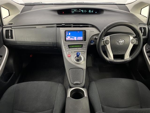 プリウス S 純正ナビ フルセグTV Bluetooth バックカメラ オートライト オートエアコン アイドリングストップ ステアリングスイッチ フロアマット ドアバイザー HiDヘッドライト(42枚目)