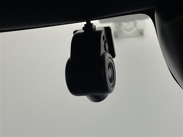 タント カスタムXスタイルセレクション ワンオーナー 純正9型ナビ パノラミックビューモニター 両側パワースライドドア 前後ドライブレコーダー シートヒーター ETC HDMI ハーフレザーシート 純正フロアマット 純正AW14インチ(10枚目)