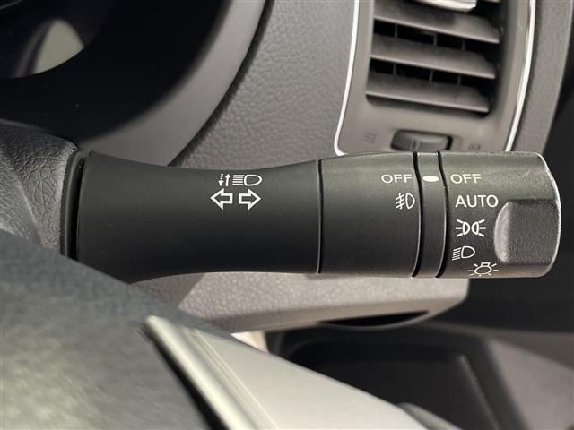 ティアナ XV ナビAVMパッケージ 純正メーカーナビスマートキークルーズコントロールDVD/ワンセグ/CDレザーシートシートヒータードライブレコーダーパワーシート純正17アルミ前後コーナーセンサー(17枚目)