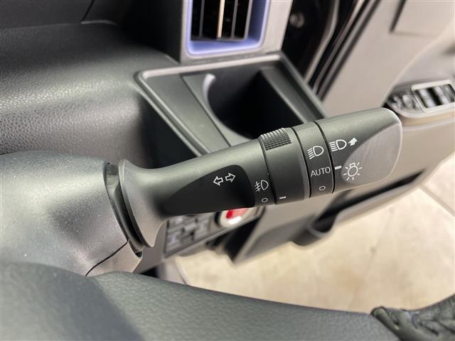 タント カスタムＲＳスタイルセレクション　ワンオーナー／純正ナビ（ＣＤ／ＤＶＤ／ＢＴ／フルセグＴＶ）／全方位カメラ／ビルトインＥＴＣ／レーダークルーズコントロール／革調シートカバー／ドライブレコーダー／フロントバンパーロアガーニッシュ（10枚目）