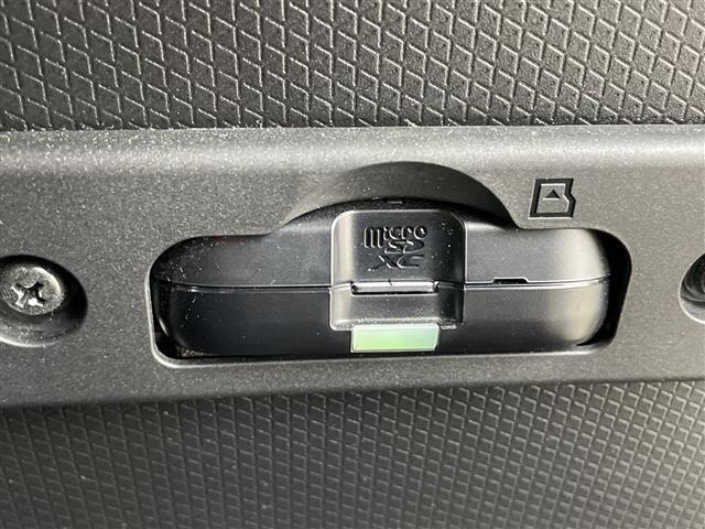 タント カスタムＲＳスタイルセレクション　ワンオーナー／純正ナビ（ＣＤ／ＤＶＤ／ＢＴ／フルセグＴＶ）／全方位カメラ／ビルトインＥＴＣ／レーダークルーズコントロール／革調シートカバー／ドライブレコーダー／フロントバンパーロアガーニッシュ（19枚目）