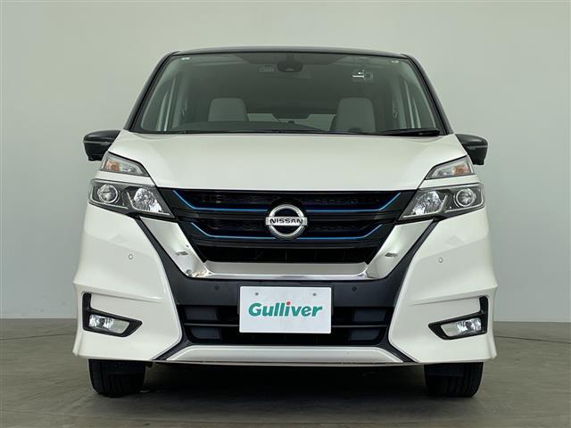 セレナ ｅ－パワー　ハイウェイスターＶ　純正ナビフルセグテレビＤＶＤ／ＣＤ／ＢＴオーディオフリップダウンモニター両側パワースライドドア前後ドラレコハンドルヒーター全席シートヒータークルーズコントロールビルドインＥＴＣ（33枚目）