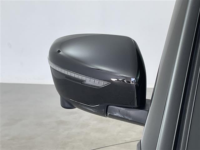 セレナ ｅ－パワー　ハイウェイスターＶ　純正ナビフルセグテレビＤＶＤ／ＣＤ／ＢＴオーディオフリップダウンモニター両側パワースライドドア前後ドラレコハンドルヒーター全席シートヒータークルーズコントロールビルドインＥＴＣ（37枚目）