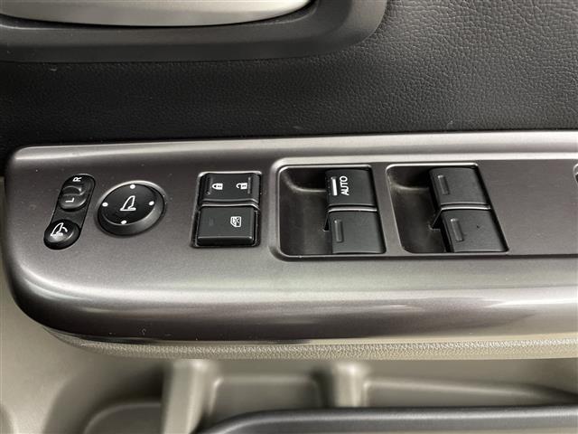 フリードハイブリッド ハイブリッド・Ｇホンダセンシング　純正ＳＤナビＣＤ／ＤＶＤ／ＢＴオーディオ前後ドラレコ両側パワースライドドアビルトインＥＴＣホンダセンシングオートクルーズコントロールレーンキープアシストハーフレザーシ（17枚目）