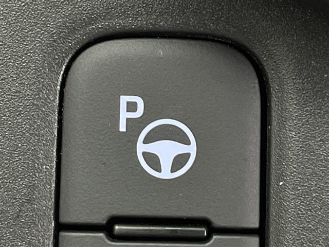 ヤリスクロス ハイブリッドＺ　アドベンチャー　純正ディスプレイオーディオ（ＢＴ／フルセグＴＶ）／プリクラッシュセーフティ／レーンキープアシスト／レーダークルーズコントロール／ハーフレザーシート／シートヒーター／ステアリングヒーター（9枚目）