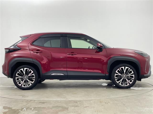 ヤリスクロス ハイブリッドＺ　アドベンチャー　純正ディスプレイオーディオ（ＢＴ／フルセグＴＶ）／プリクラッシュセーフティ／レーンキープアシスト／レーダークルーズコントロール／ハーフレザーシート／シートヒーター／ステアリングヒーター（25枚目）