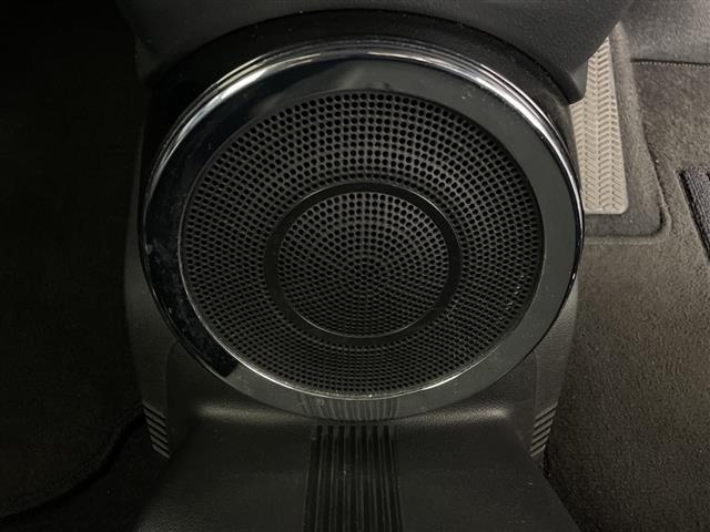 Ｎ－ＢＯＸスラッシュ Ｇ・Ｌパッケージ　純正ナビ　バックカメラ　ビルトインＥＴＣ　ステアリングリモコン　電子パーキング　電格ミラー　純正フロアマット　サウンドマッピングシステム　横滑り防止装置　チップアップシート　ヘッドライトレベライザー（9枚目）