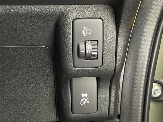 Ｎ－ＢＯＸスラッシュ Ｇ・Ｌパッケージ　純正ナビ　バックカメラ　ビルトインＥＴＣ　ステアリングリモコン　電子パーキング　電格ミラー　純正フロアマット　サウンドマッピングシステム　横滑り防止装置　チップアップシート　ヘッドライトレベライザー（16枚目）