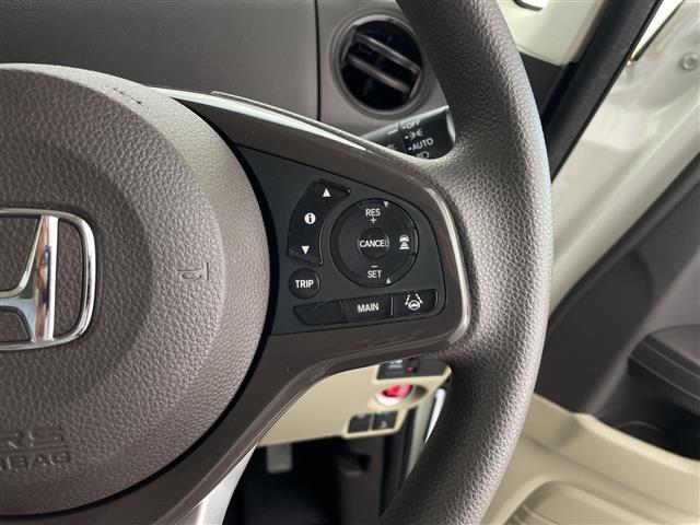 Ｎ－ＢＯＸ Ｇ・Ｌホンダセンシング　ホンダセンシング純正９インチナビＢＴオーディオＣＤ／ＤＶＤ／ＦＭ／ＡＭ純正ビルトインＥＴＣ左パワースライドドアテレビキャンセラーステアリングリモコンレーダークルーズコ（8枚目）