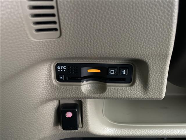 Ｎ－ＢＯＸ Ｇ・Ｌホンダセンシング　ホンダセンシング純正９インチナビＢＴオーディオＣＤ／ＤＶＤ／ＦＭ／ＡＭ純正ビルトインＥＴＣ左パワースライドドアテレビキャンセラーステアリングリモコンレーダークルーズコ（17枚目）