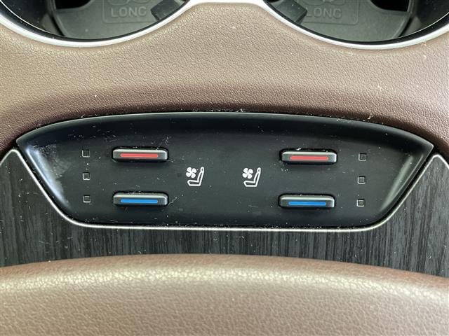 ハリアーハイブリッド Ｚ　レザーパッケージ　純正１２．３型ナビ　Ｂｌｕｅｔｏｏｔｈ　フルセグＴＶ　Ａｐｐｌｅｃａｒｐｌａｙ　フロント・サイドバックカメラ　ＥＴＣ２．０　ＪＢＬサウンドシステム　デジタルインナーミラー型ドラレコ　ワイヤレス充電（23枚目）