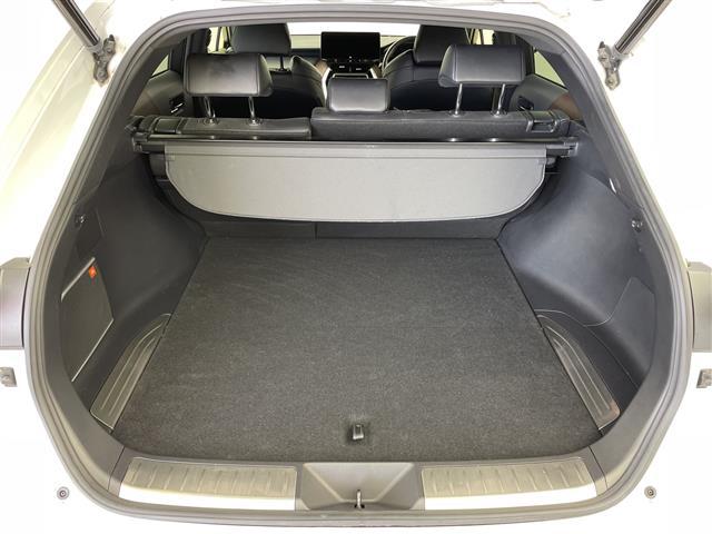 ハリアーハイブリッド Ｚ　レザーパッケージ　純正１２．３型ナビ　Ｂｌｕｅｔｏｏｔｈ　フルセグＴＶ　Ａｐｐｌｅｃａｒｐｌａｙ　フロント・サイドバックカメラ　ＥＴＣ２．０　ＪＢＬサウンドシステム　デジタルインナーミラー型ドラレコ　ワイヤレス充電（27枚目）