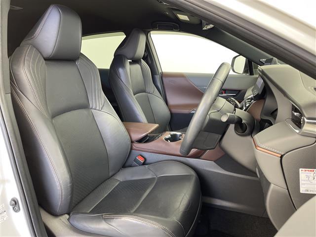 ハリアーハイブリッド Ｚ　レザーパッケージ　純正１２．３型ナビ　Ｂｌｕｅｔｏｏｔｈ　フルセグＴＶ　Ａｐｐｌｅｃａｒｐｌａｙ　フロント・サイドバックカメラ　ＥＴＣ２．０　ＪＢＬサウンドシステム　デジタルインナーミラー型ドラレコ　ワイヤレス充電（28枚目）