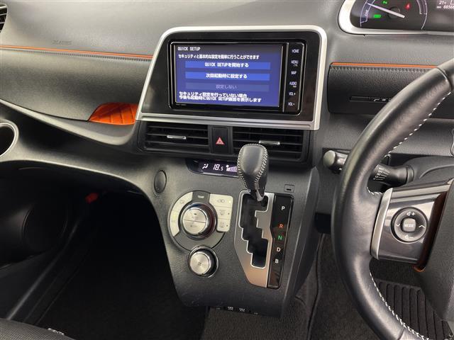 シエンタ ファンベースＧ　ワンオーナー　純正ディーラーナビ　ＢＴ　ＣＤ　ＤＶＤ　フルセグＴＶ　全方位カメラ　ビルドインＥＴＣ　両側パワースライドドア　前席シートヒーター　ハンドルヒーター　ＬＥＤヘッドライト　純正ト゛ラレコ（5枚目）