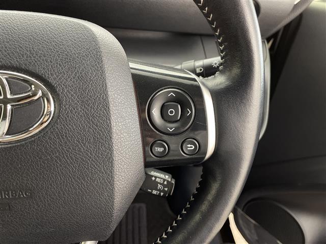 シエンタ ファンベースＧ　ワンオーナー　純正ディーラーナビ　ＢＴ　ＣＤ　ＤＶＤ　フルセグＴＶ　全方位カメラ　ビルドインＥＴＣ　両側パワースライドドア　前席シートヒーター　ハンドルヒーター　ＬＥＤヘッドライト　純正ト゛ラレコ（8枚目）