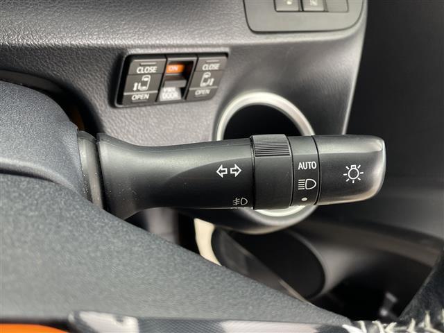 シエンタ ファンベースＧ　ワンオーナー　純正ディーラーナビ　ＢＴ　ＣＤ　ＤＶＤ　フルセグＴＶ　全方位カメラ　ビルドインＥＴＣ　両側パワースライドドア　前席シートヒーター　ハンドルヒーター　ＬＥＤヘッドライト　純正ト゛ラレコ（10枚目）