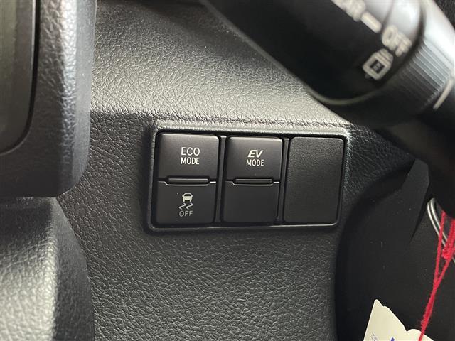 シエンタ ファンベースＧ　ワンオーナー　純正ディーラーナビ　ＢＴ　ＣＤ　ＤＶＤ　フルセグＴＶ　全方位カメラ　ビルドインＥＴＣ　両側パワースライドドア　前席シートヒーター　ハンドルヒーター　ＬＥＤヘッドライト　純正ト゛ラレコ（20枚目）