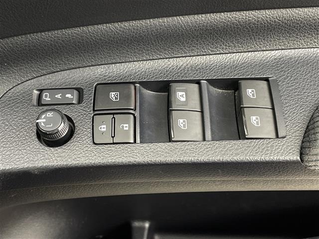 シエンタ ファンベースＧ　ワンオーナー　純正ディーラーナビ　ＢＴ　ＣＤ　ＤＶＤ　フルセグＴＶ　全方位カメラ　ビルドインＥＴＣ　両側パワースライドドア　前席シートヒーター　ハンドルヒーター　ＬＥＤヘッドライト　純正ト゛ラレコ（23枚目）