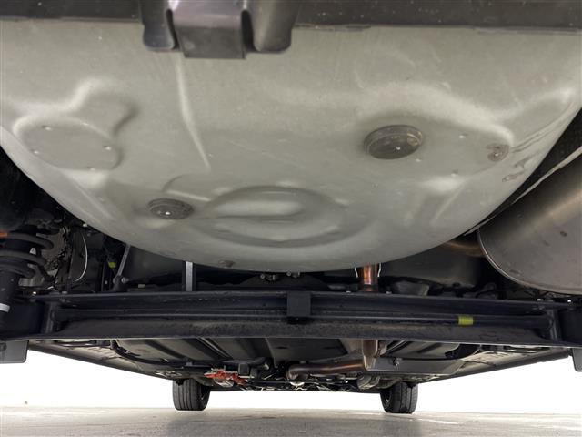 シエンタ ファンベースＧ　ワンオーナー　純正ディーラーナビ　ＢＴ　ＣＤ　ＤＶＤ　フルセグＴＶ　全方位カメラ　ビルドインＥＴＣ　両側パワースライドドア　前席シートヒーター　ハンドルヒーター　ＬＥＤヘッドライト　純正ト゛ラレコ（41枚目）