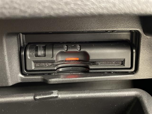 セレナ e-パワー ハイウェイスターV 純正9型ナビ BT対応フリップダウンモニター プロパイロット アラウンドビューモニター デジタルインナーミラー 両側パワースライドドア ETC2.0 セーフティパックB オートホールド 電子パーキング(12枚目)