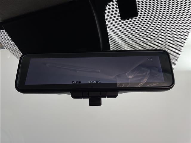 ノート e-パワー メダリスト 純正ナビ アラウンドビューモニター クルーズコントロール エマージェンシーブレーキ レーンキープアシスト デジタルインナーミラー ETC オートライト 純正フロアマット ドアバイザー LEDライト(4枚目)