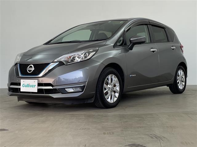 ノート e-パワー メダリスト 純正ナビ アラウンドビューモニター クルーズコントロール エマージェンシーブレーキ レーンキープアシスト デジタルインナーミラー ETC オートライト 純正フロアマット ドアバイザー LEDライト(31枚目)