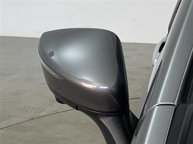 ノート e-パワー メダリスト 純正ナビ アラウンドビューモニター クルーズコントロール エマージェンシーブレーキ レーンキープアシスト デジタルインナーミラー ETC オートライト 純正フロアマット ドアバイザー LEDライト(37枚目)