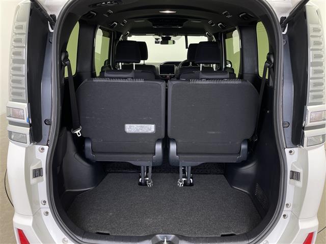 ヴォクシー ＺＳ　煌　純正ナビ　フルセグ　フリップダウンモニター　バックカメラ　ドライブレコーダー　クルーズコントロール　オートハイビーム　オートライト　両側パワースライドドア　レーンキープアシスト　ＥＴＣ　ＵＳＢ入力端子（25枚目）