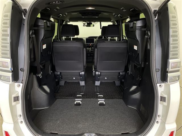 ヴォクシー ＺＳ　煌　純正ナビ　フルセグ　フリップダウンモニター　バックカメラ　ドライブレコーダー　クルーズコントロール　オートハイビーム　オートライト　両側パワースライドドア　レーンキープアシスト　ＥＴＣ　ＵＳＢ入力端子（26枚目）