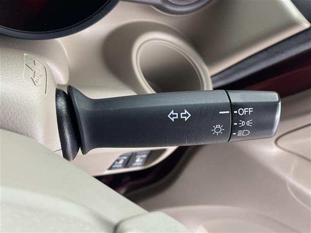 Ｎ－ＢＯＸ Ｇ・Ｌパッケージ　純正ナビ　バックカメラ　両側パワースライドドア　ステアリングスイッチ　ドアバイザー　スマートキー　プッシュスタートボタン　ＥＣＯＮ　純正フロアマット　ベンチシート　チップアップシート　取扱説明書（7枚目）